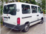 Opel Movano B (10-), Заднє скло